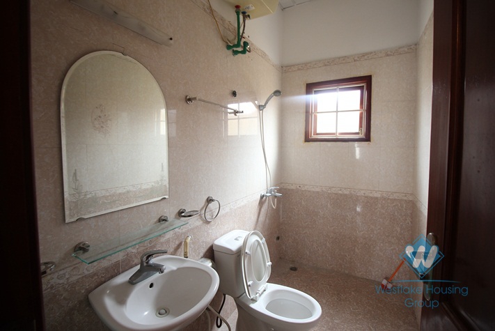 3 bedrooms house for rent in Au Co street, Tay Ho District, Ha Noi